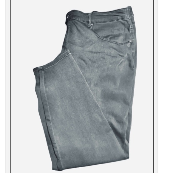 G by Giuliana forever stretch denim pull on jeans. Size 26W. NWT - Picture 2 of 14